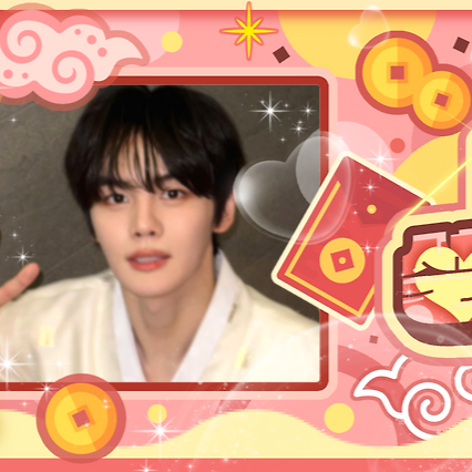 Latest photo of Kim Gyuvin (ZEROBASEONE)