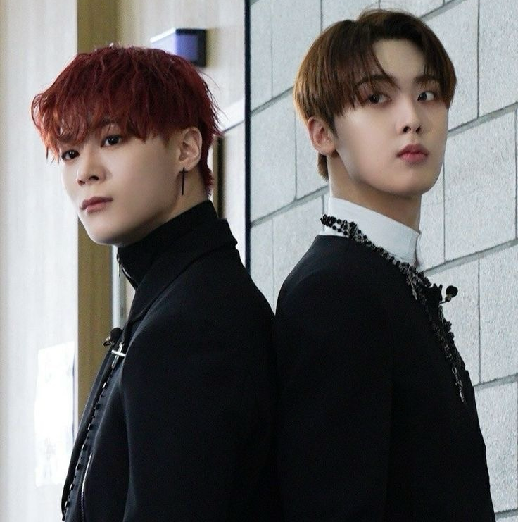 윤산하 (아스트로) 최근 활동샷