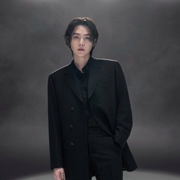 SUGA (防彈少年團)的最新活動照片