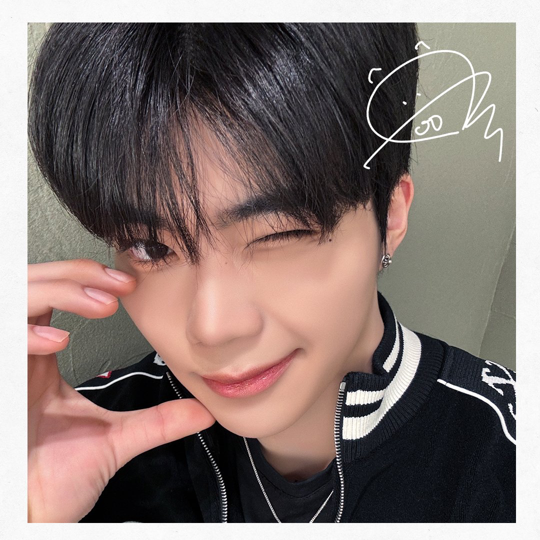 Latest photo of Park Gunwook (ZEROBASEONE)