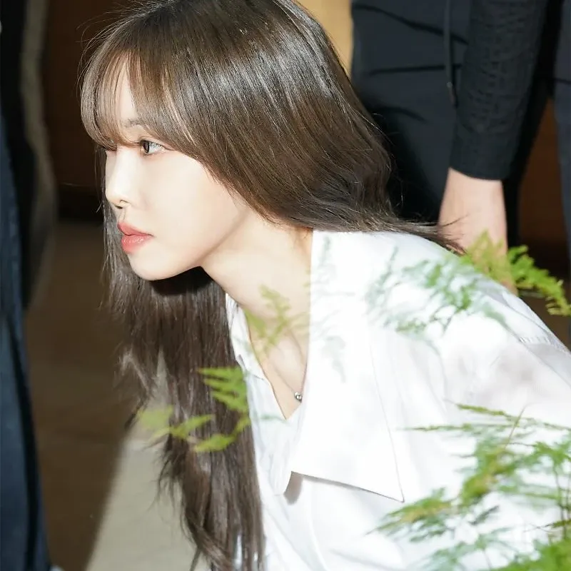 Potret di balik layar Yuju (GFRIEND)