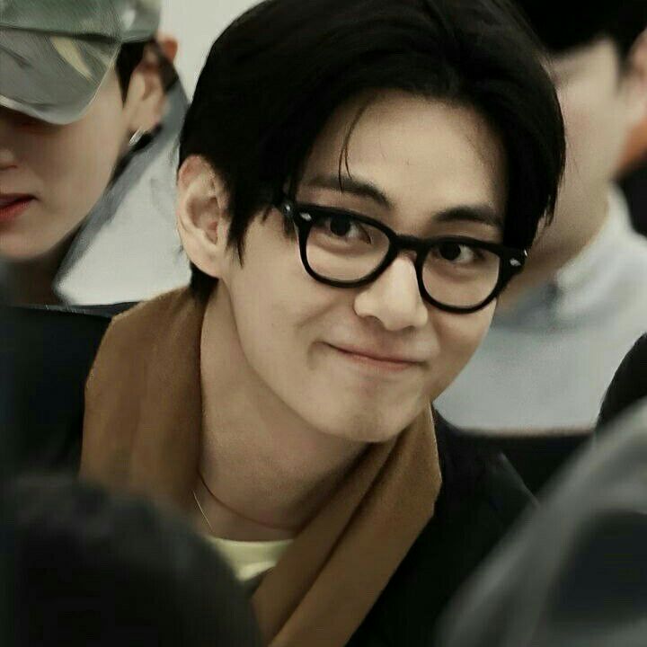 뷔 (방탄소년단) 팬이 찍은 순간