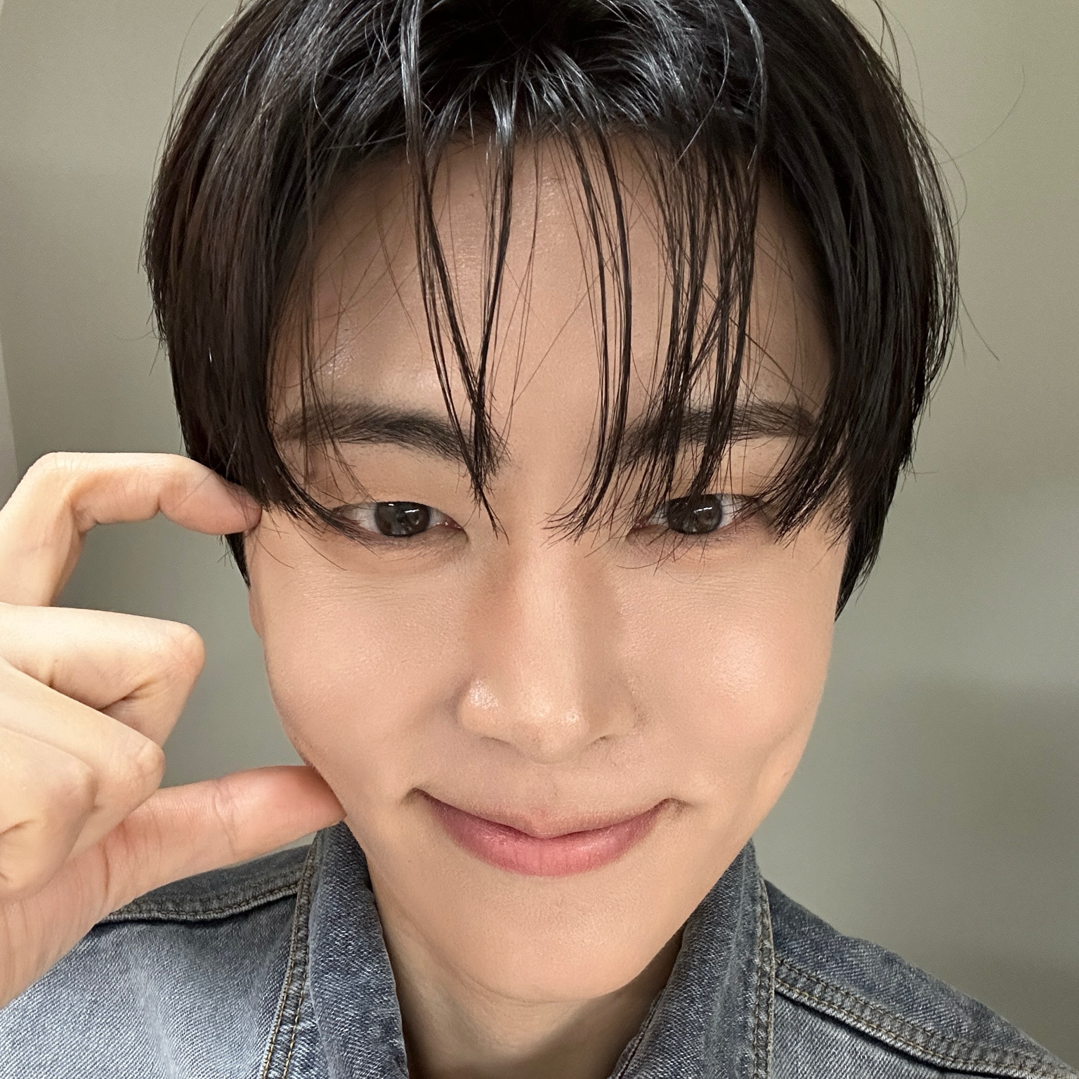 Latest photo of Jaeyoon (SF9)