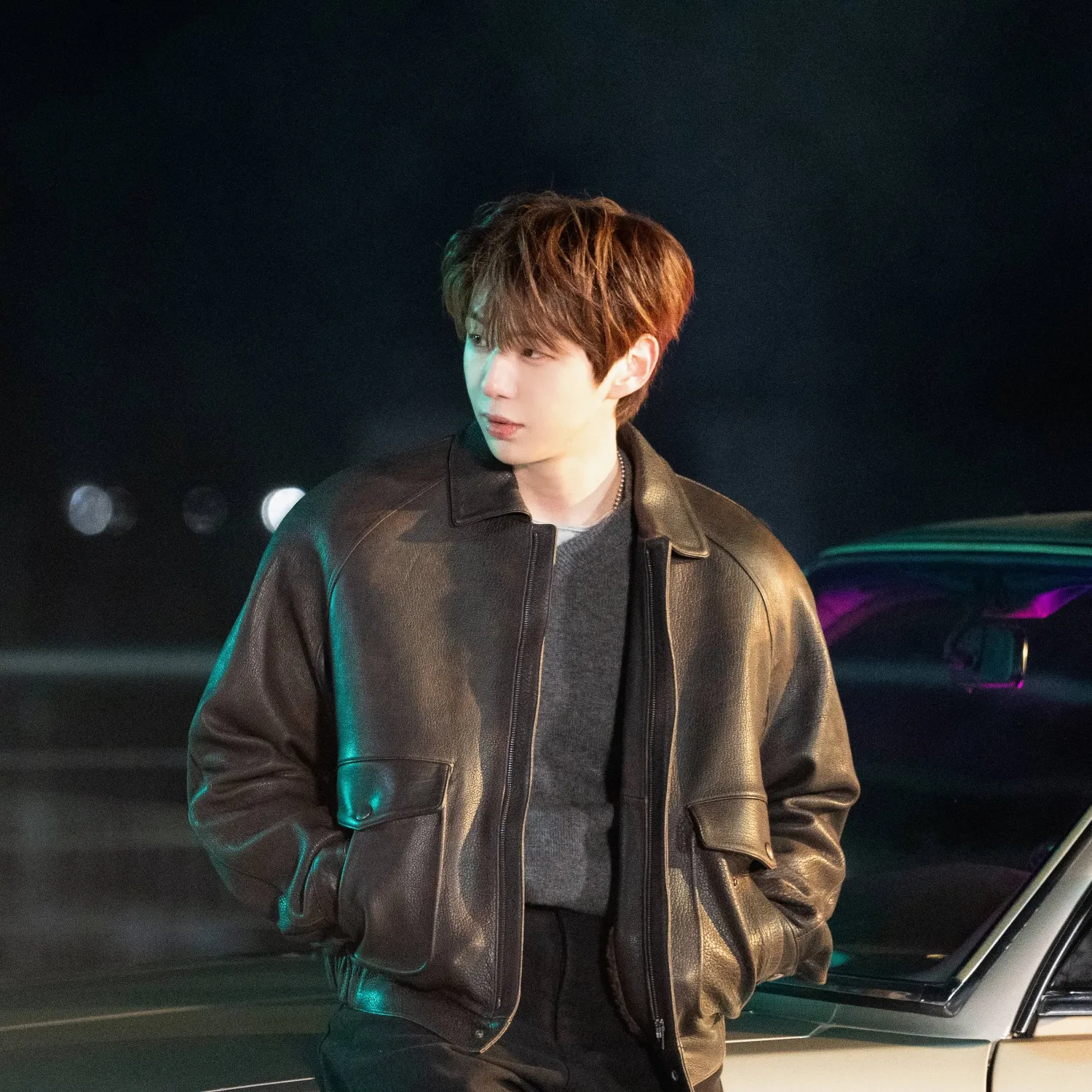 강다니엘의 비하인드 컷