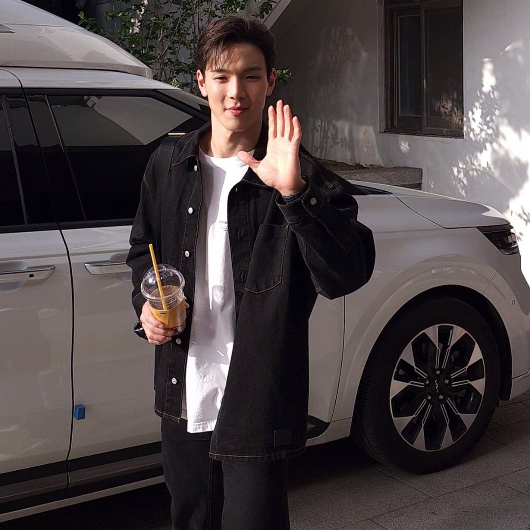 셔누 (몬스타엑스) 팬이 찍은 순간