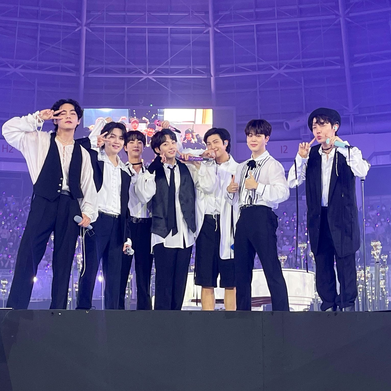 방탄소년단의 최신 사진