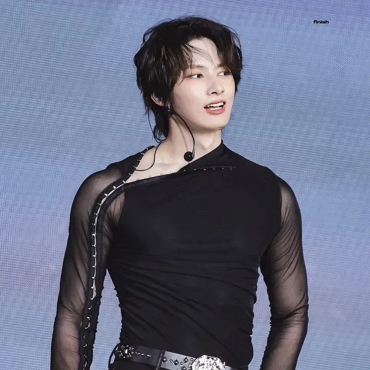 Latest photo of Jun (SEVENTEEN)