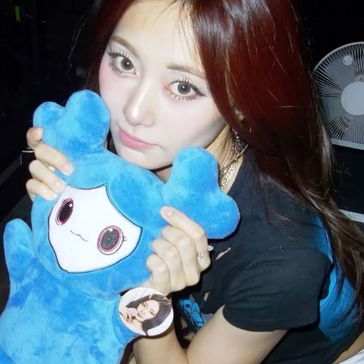 Mina (TWICE)的最新活動照片