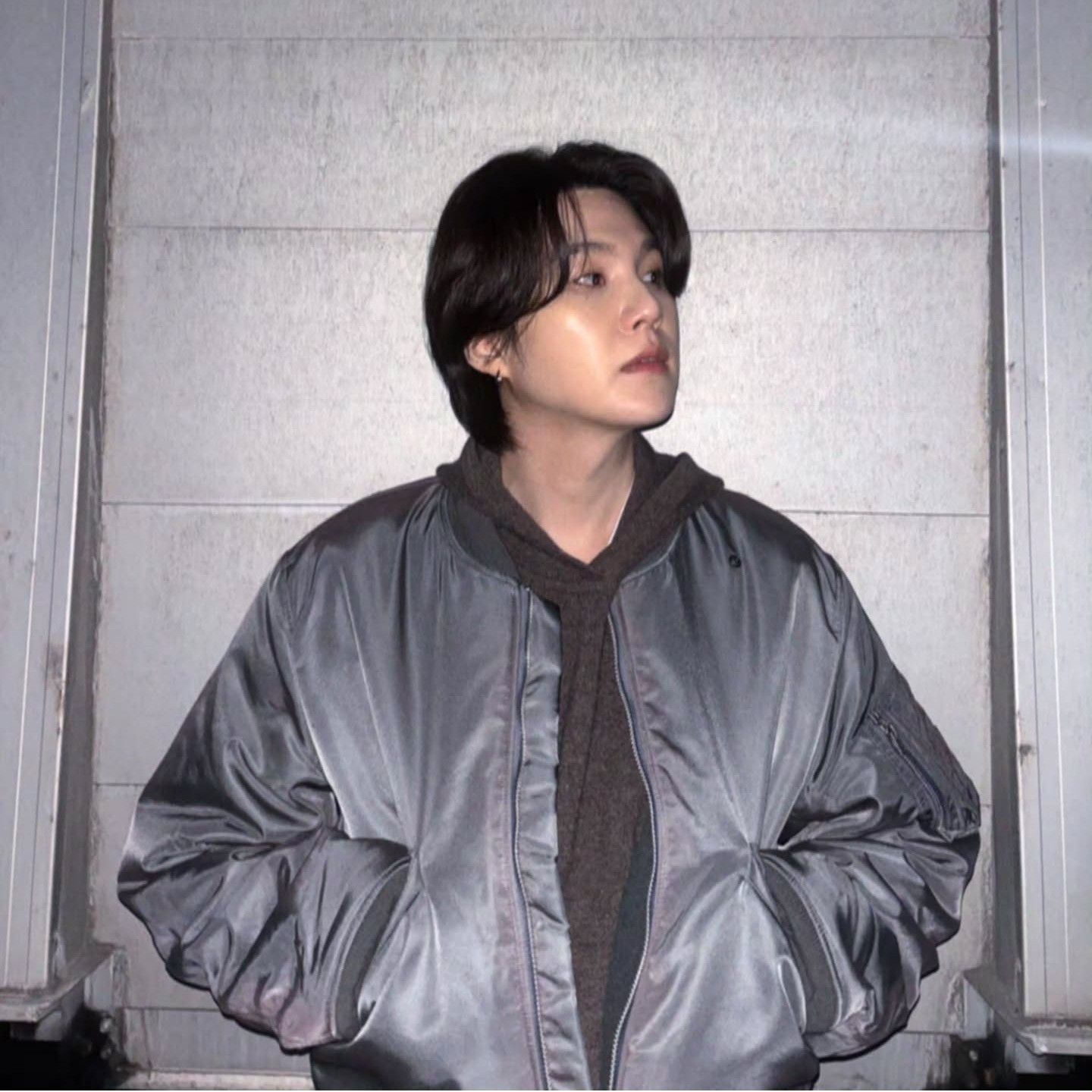 Foto terbaru SUGA (BTS)