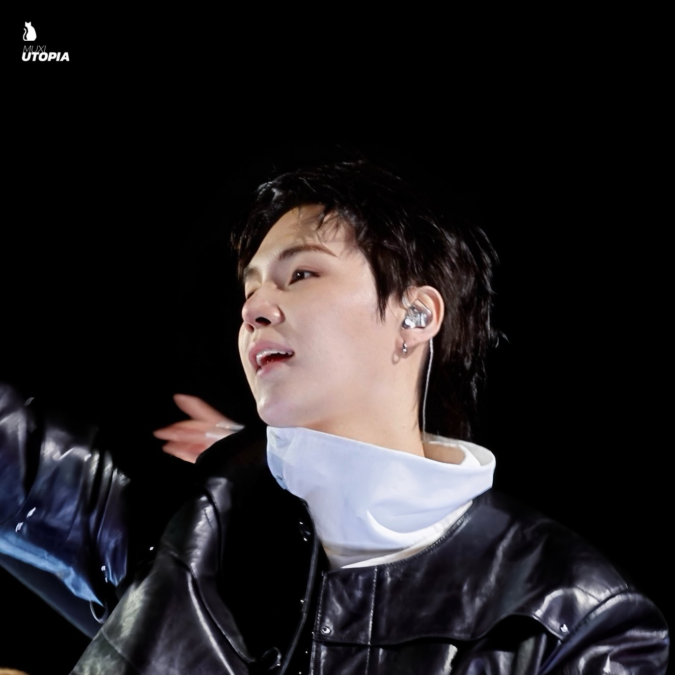 SUGA (防弹少年团)的最新照片