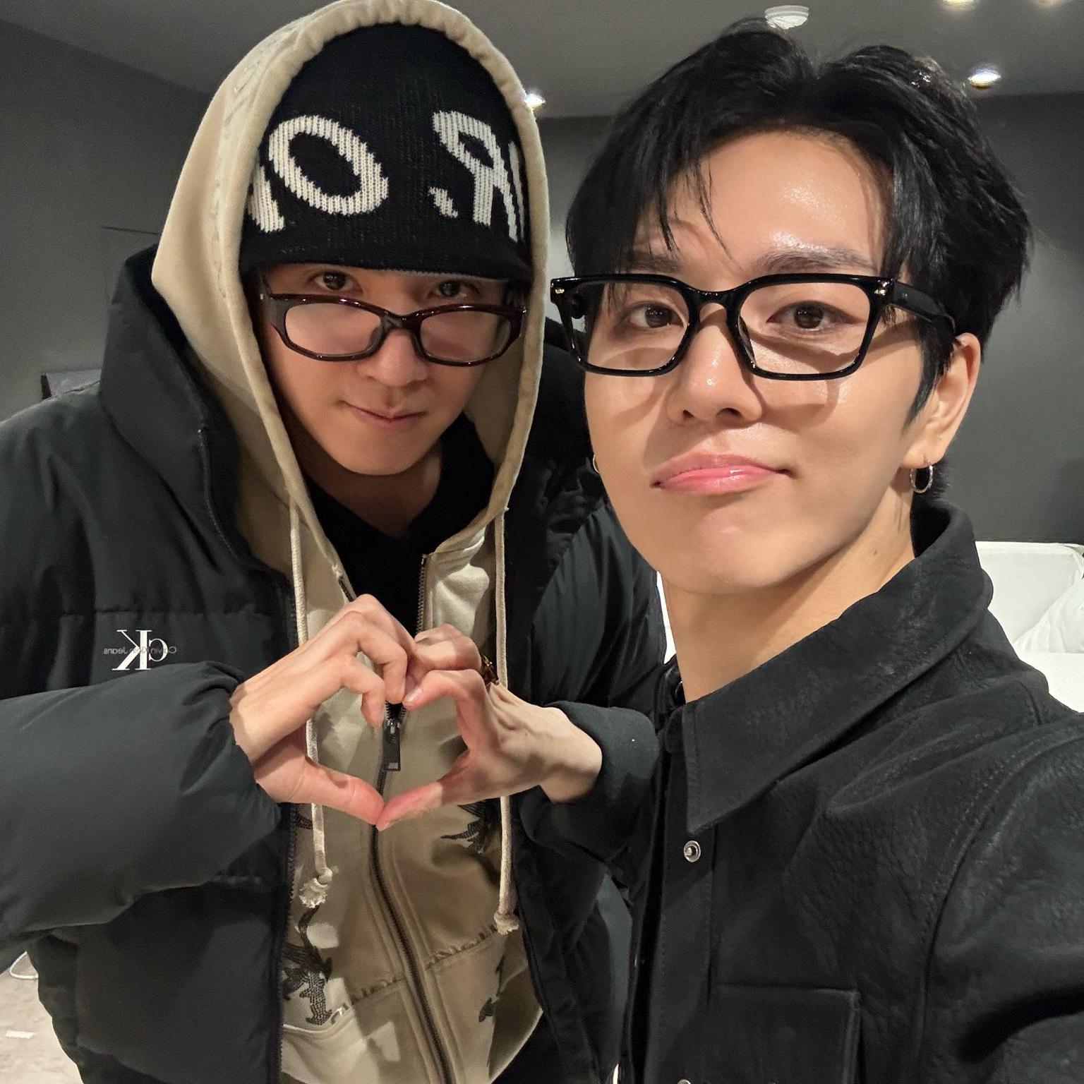 Behind-the-scenes cut of PENTAGON