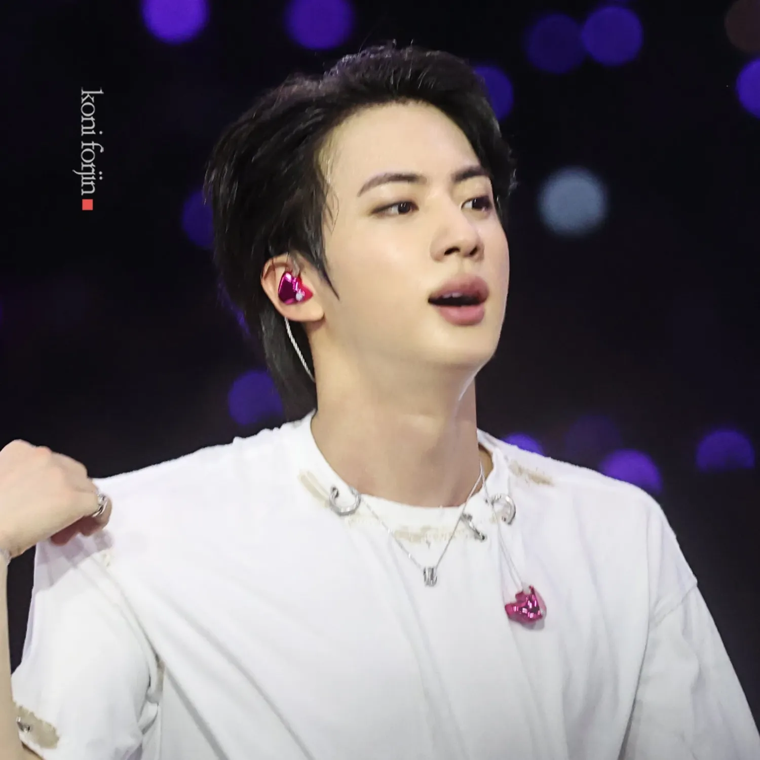 Potret di balik layar Jin (BTS)