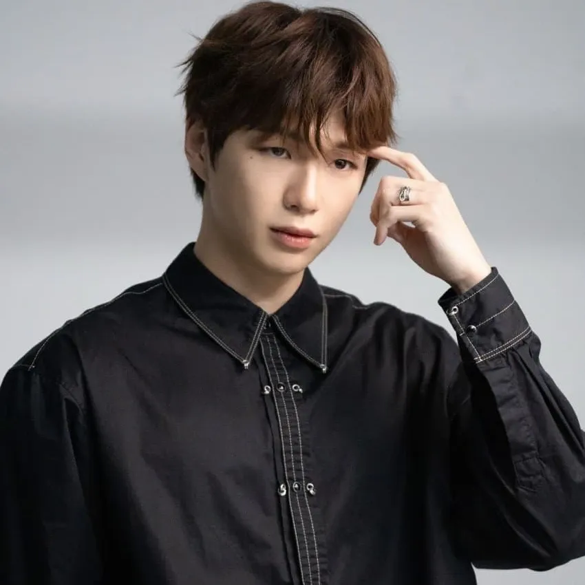 강다니엘의 비하인드 컷