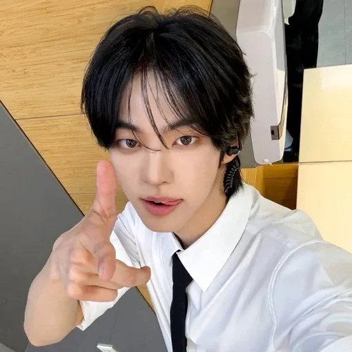 Latest photo of Dohoon (TWS)