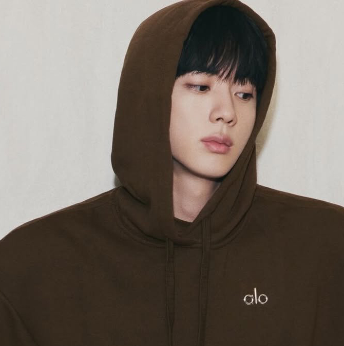 ジン (BTS)の舞台裏ショット