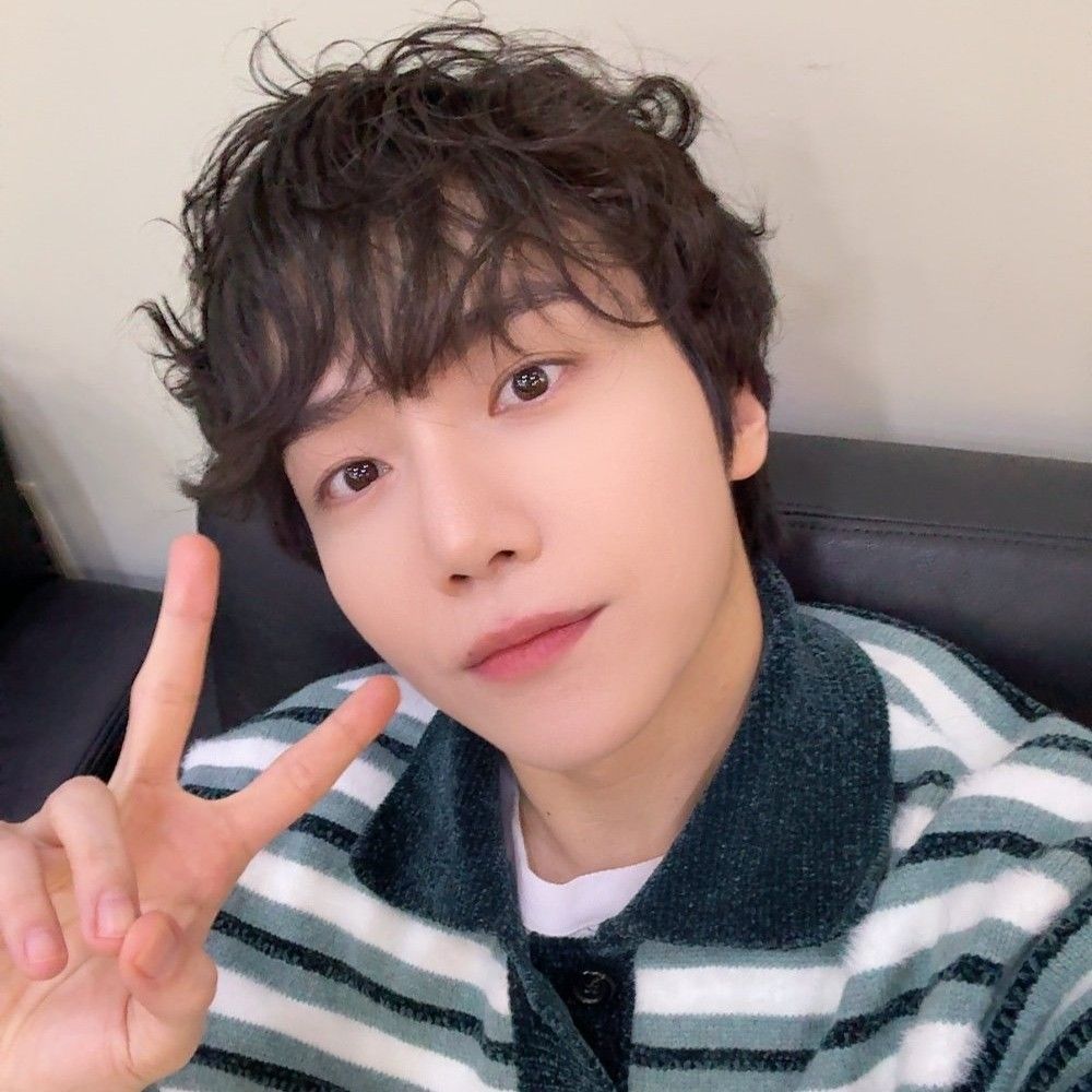 珍虎 (PENTAGON)的最新照片