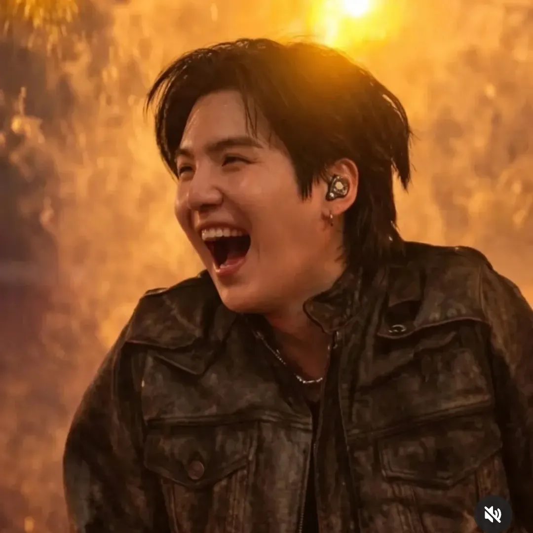 Behind-the-scenes cut of SUGA (BTS)