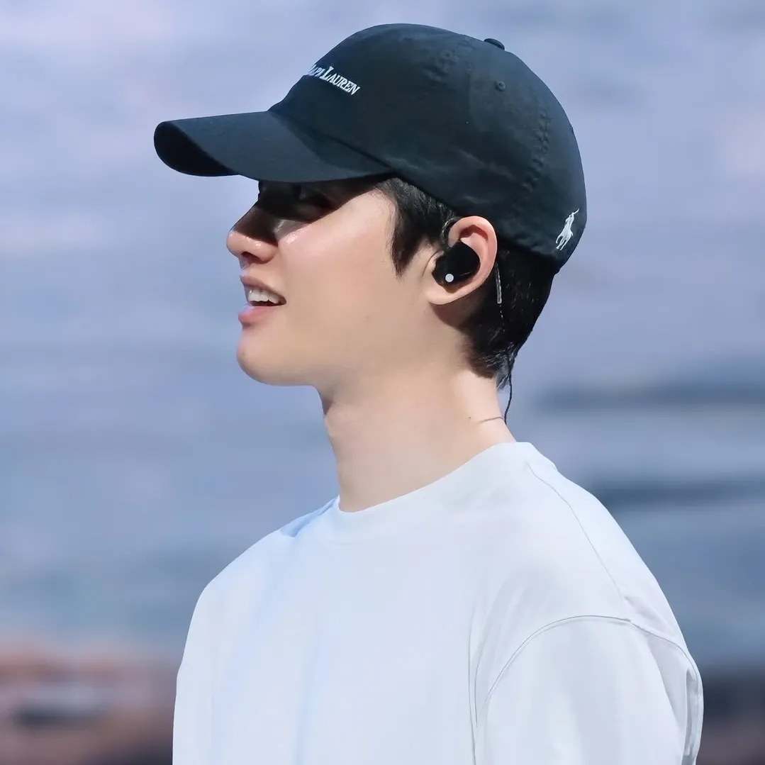 디오 (EXO) 최근 활동샷