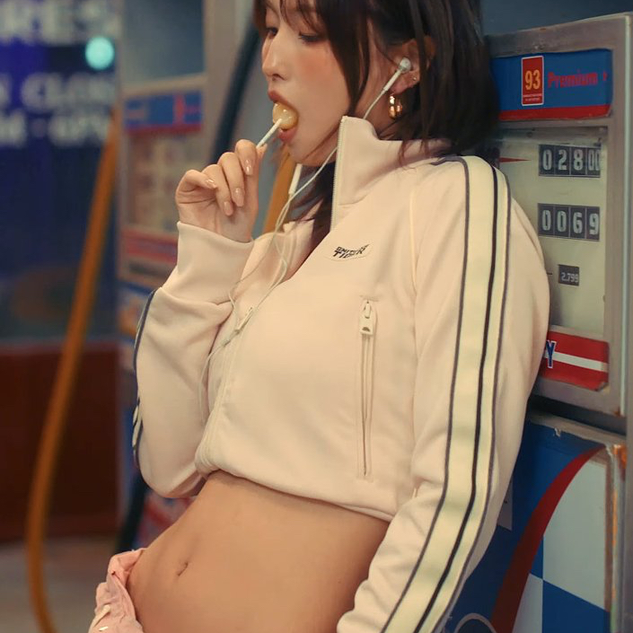 모모 (TWICE) 최근 활동샷