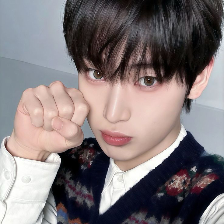 선우 (ENHYPEN) 최근 활동샷