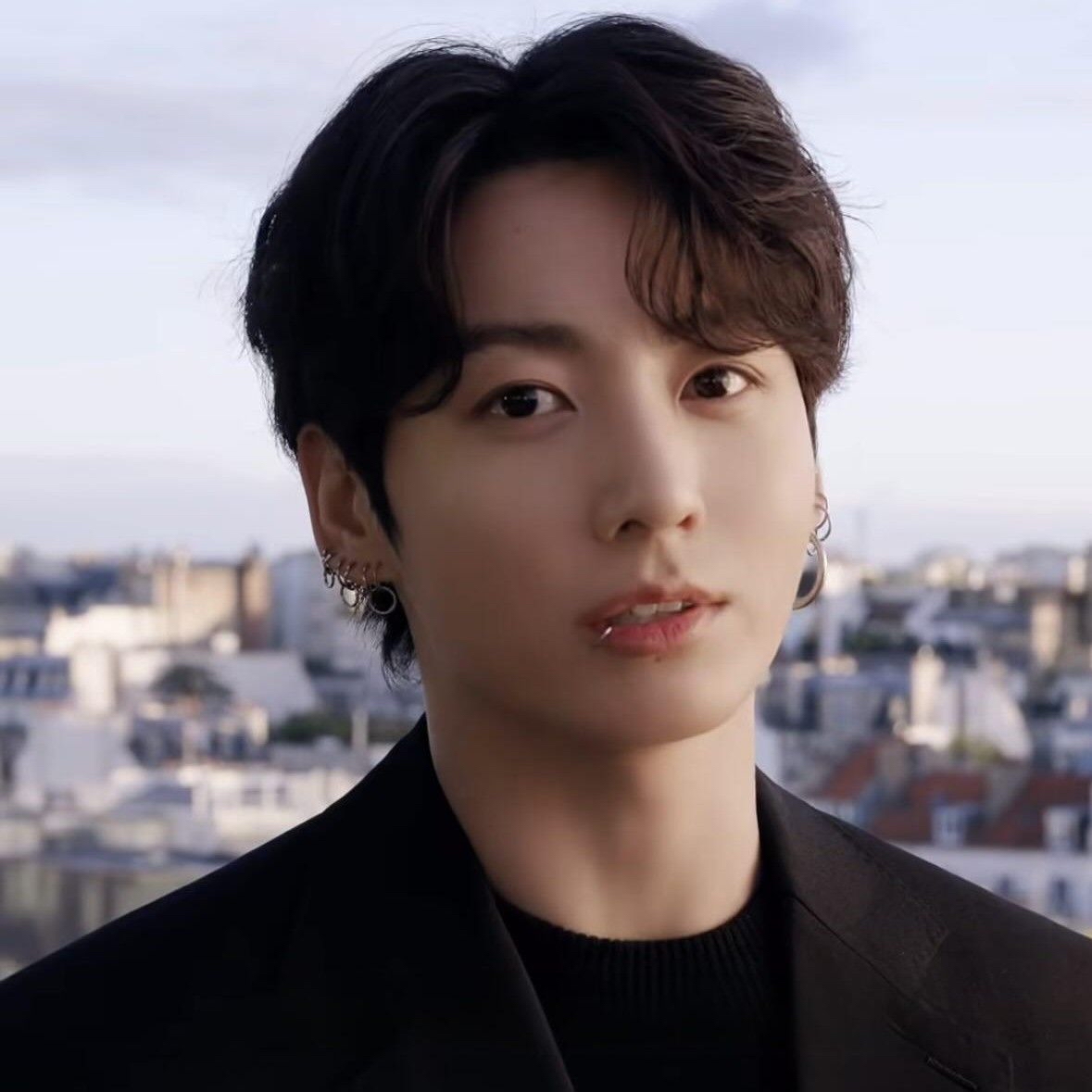 Momen yang diabadikan oleh penggemar Jungkook (BTS)