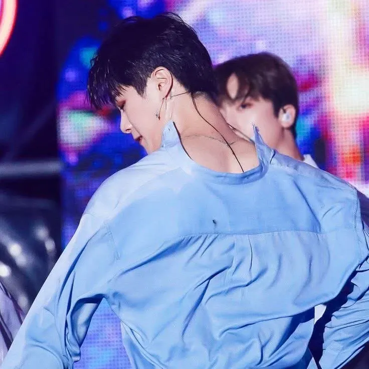 Behind-the-scenes cut of Moonbin (ASTRO)