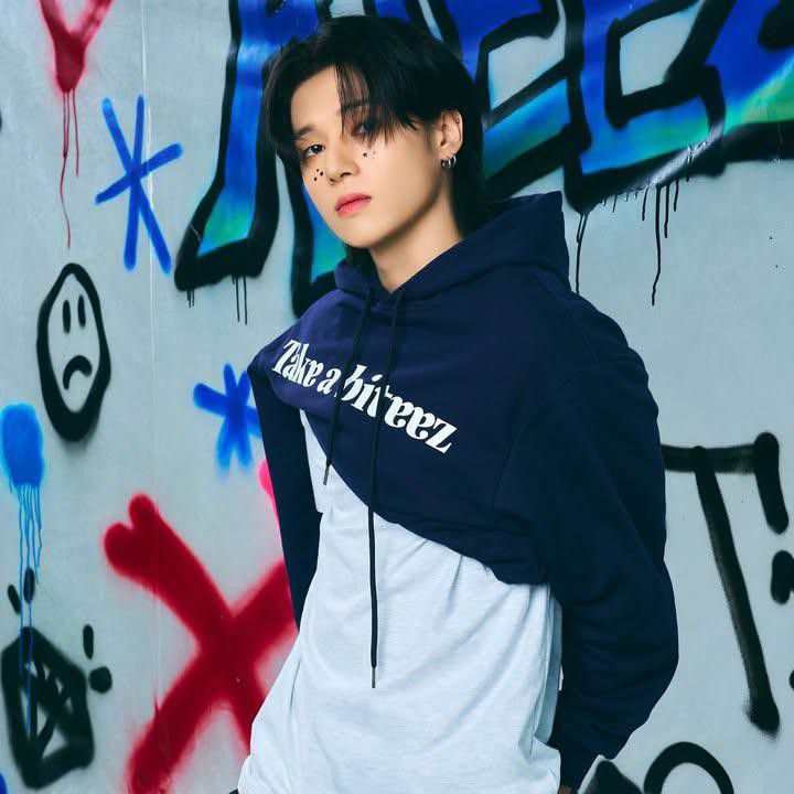 에이티즈의 비하인드 컷