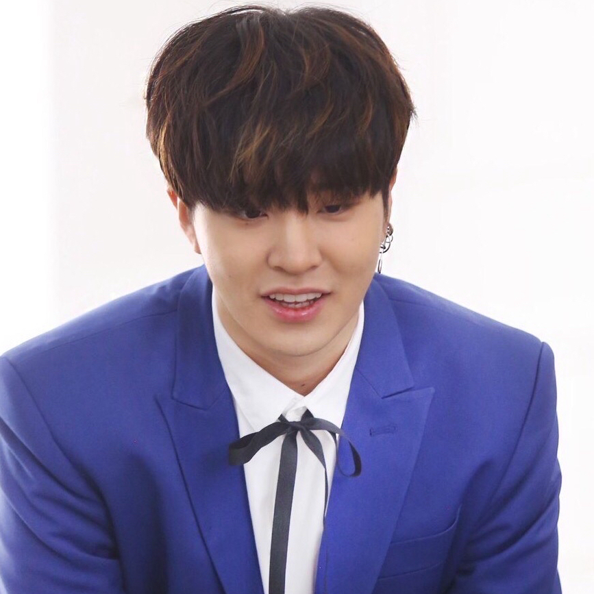 A moment captured by Youngjae (GOT7)'s fan