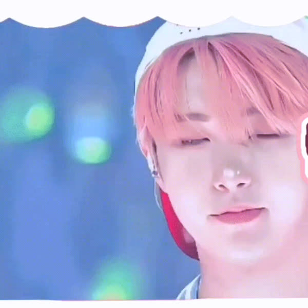 Best moment chosen by Renjun (NCT DREAM) fandom