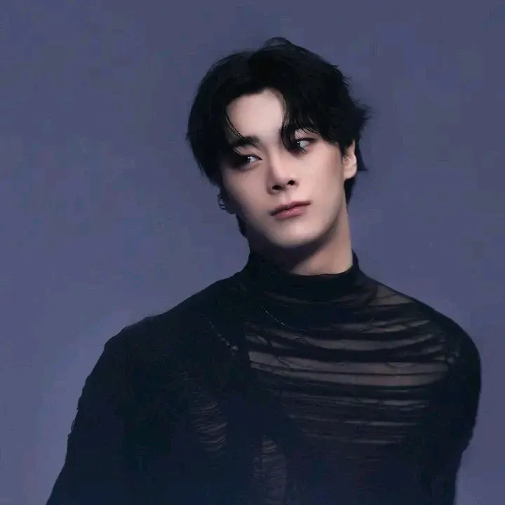 Latest photo of Moonbin (ASTRO)