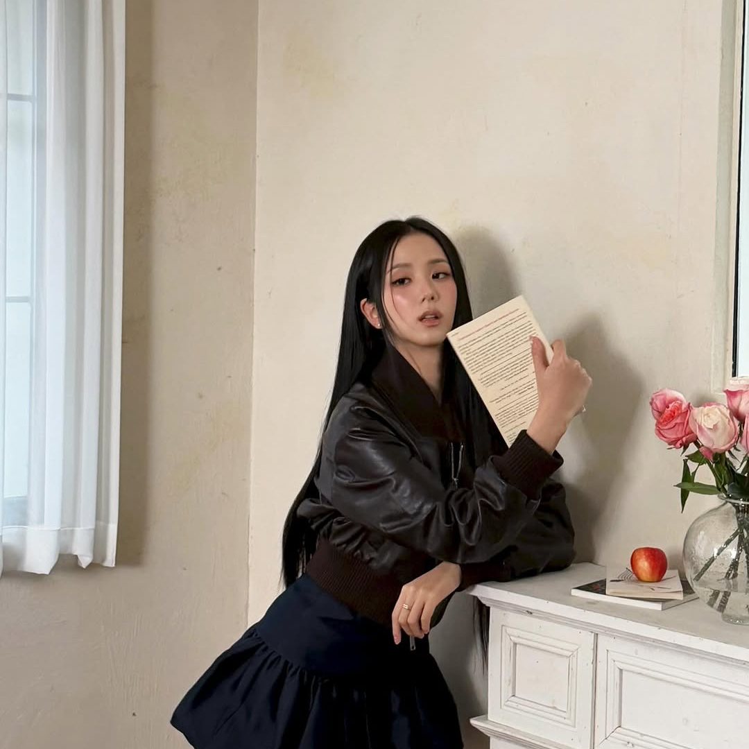 Recent activity shot of Jisoo (BLACKPINK)