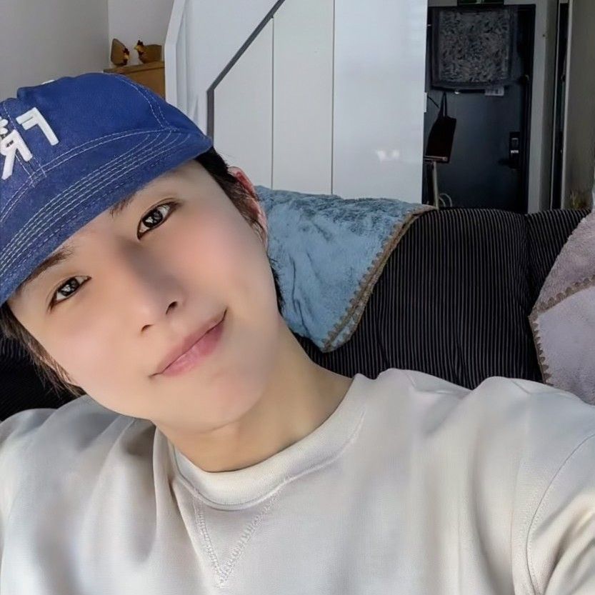 Latest photo of Wow (A.C.E)