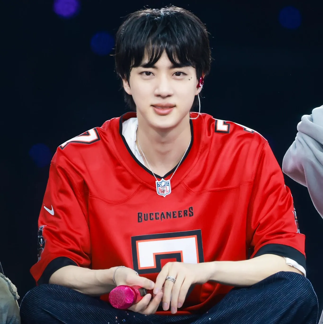 Potret di balik layar Jin (BTS)