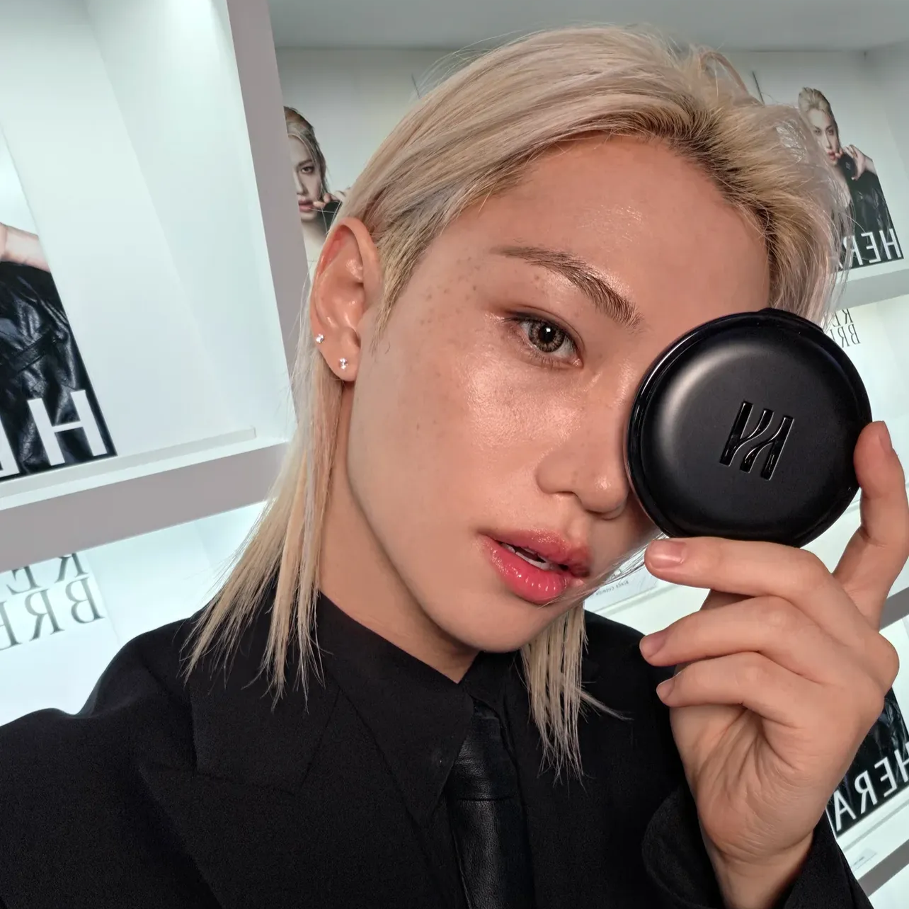 Latest photo of Felix (Stray Kids)