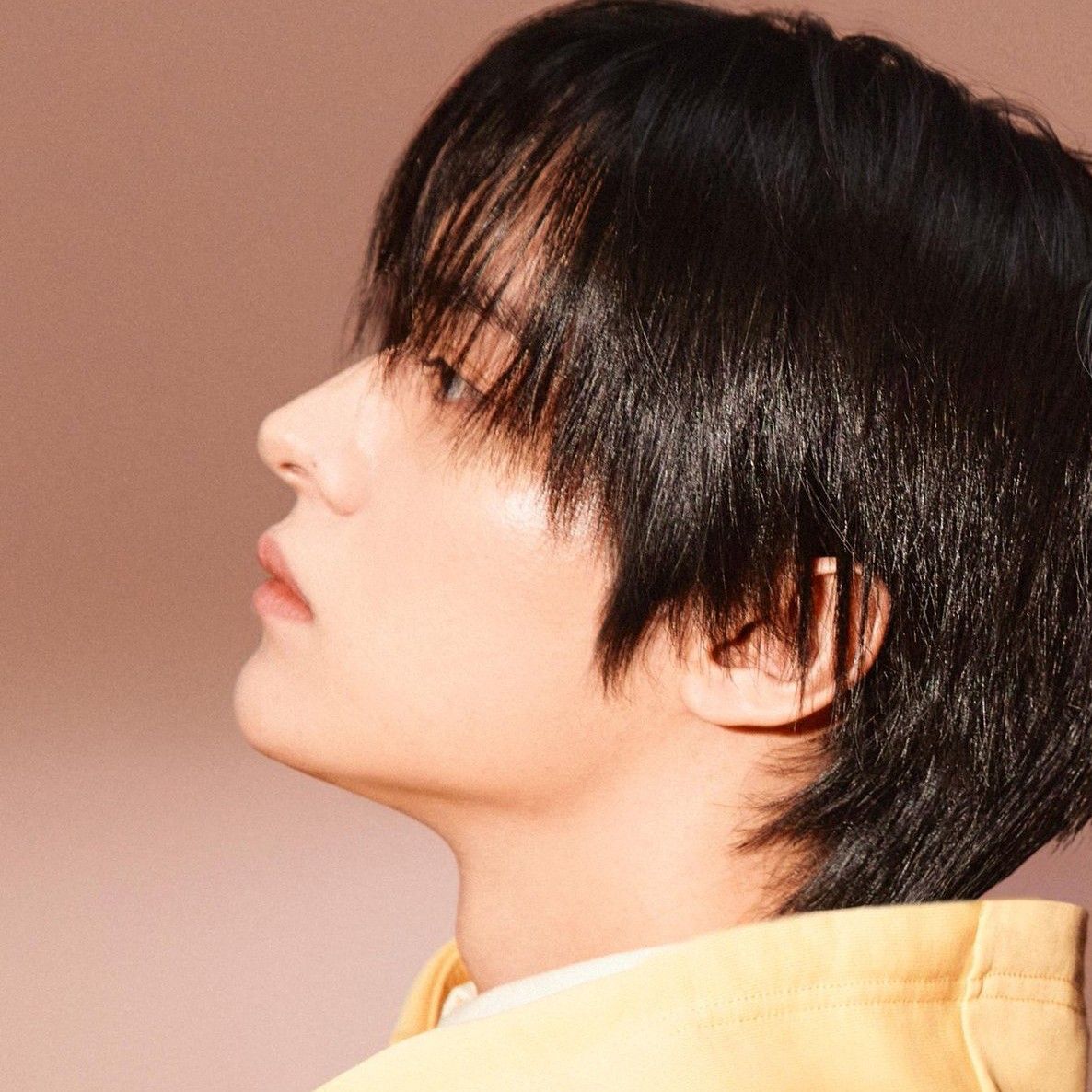 Latest photo of Lee Know (Stray Kids)