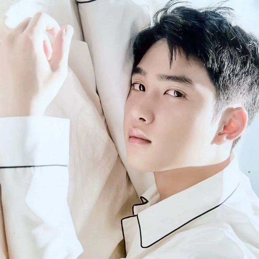 Momen yang diabadikan oleh penggemar D.O. (EXO)