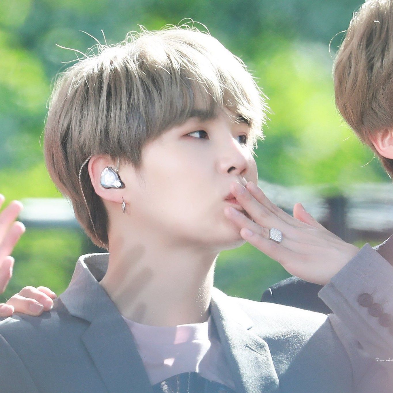 슈가 (방탄소년단) 최근 활동샷