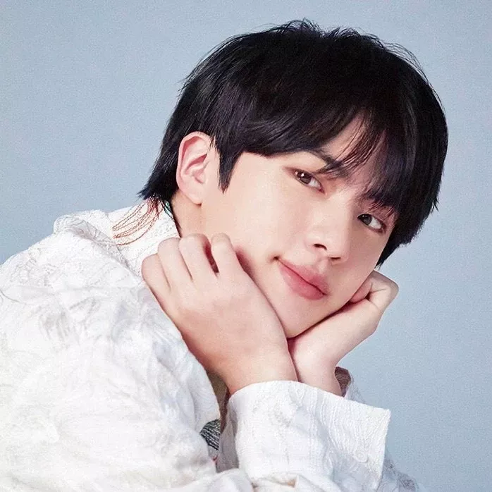 진 (방탄소년단) 최근 활동샷