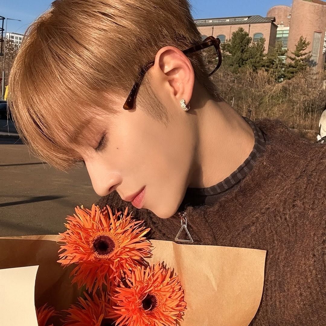 A moment captured by Arno (ALPHA DRIVE ONE)'s fan