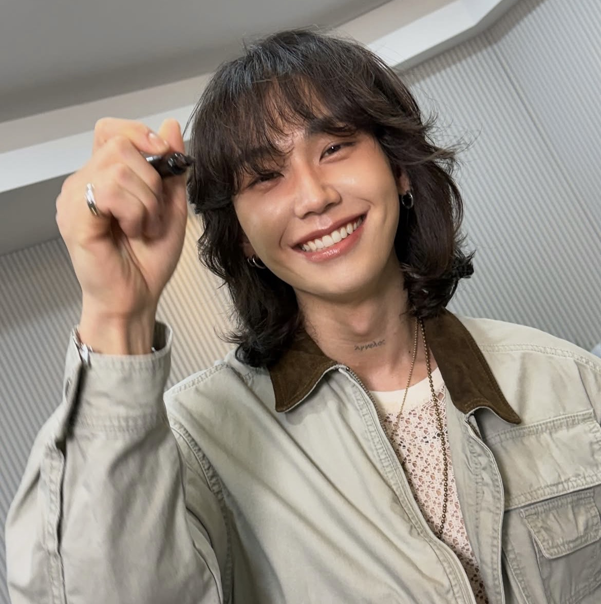 Behind-the-scenes cut of Jung Ilhoon