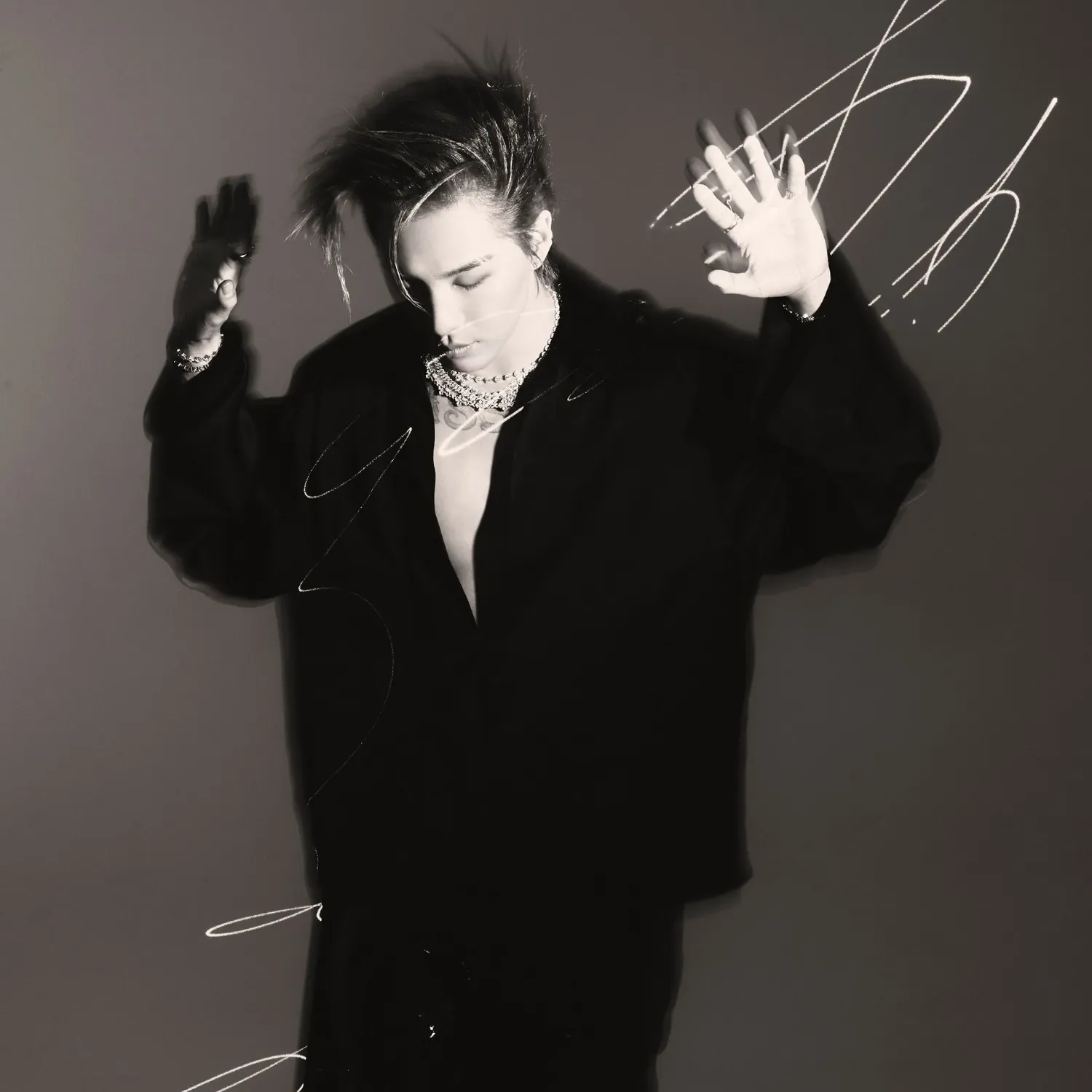 Latest photo of Taeyang (BIGBANG)