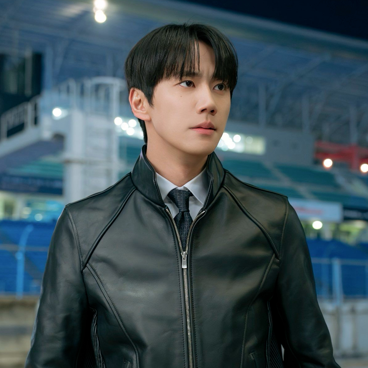 Behind-the-scenes cut of Lee Junyoung