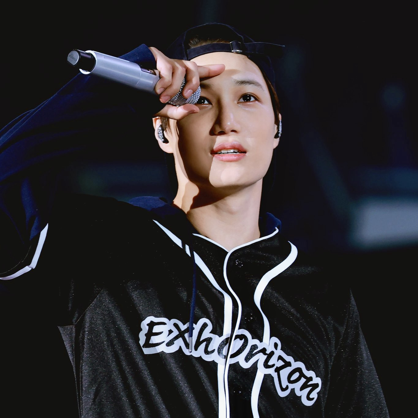 Momen yang diabadikan oleh penggemar Kai (EXO)