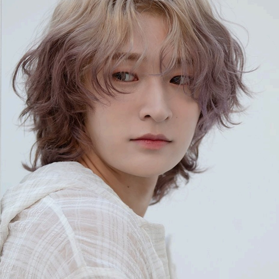 Recent activity shot of Junji (OnlyOneOf)