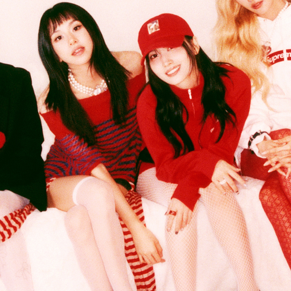 Foto aktivitas terbaru Chaeyoung (TWICE)