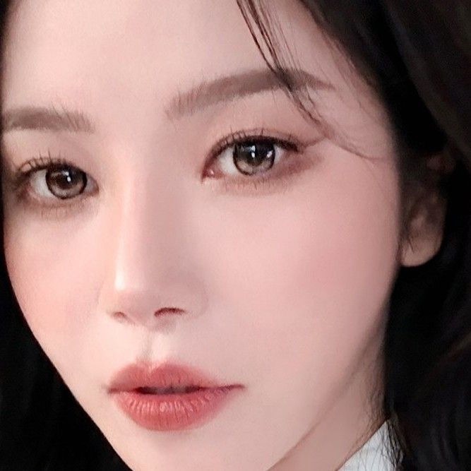 颂乐 (MAMAMOO)的最新照片