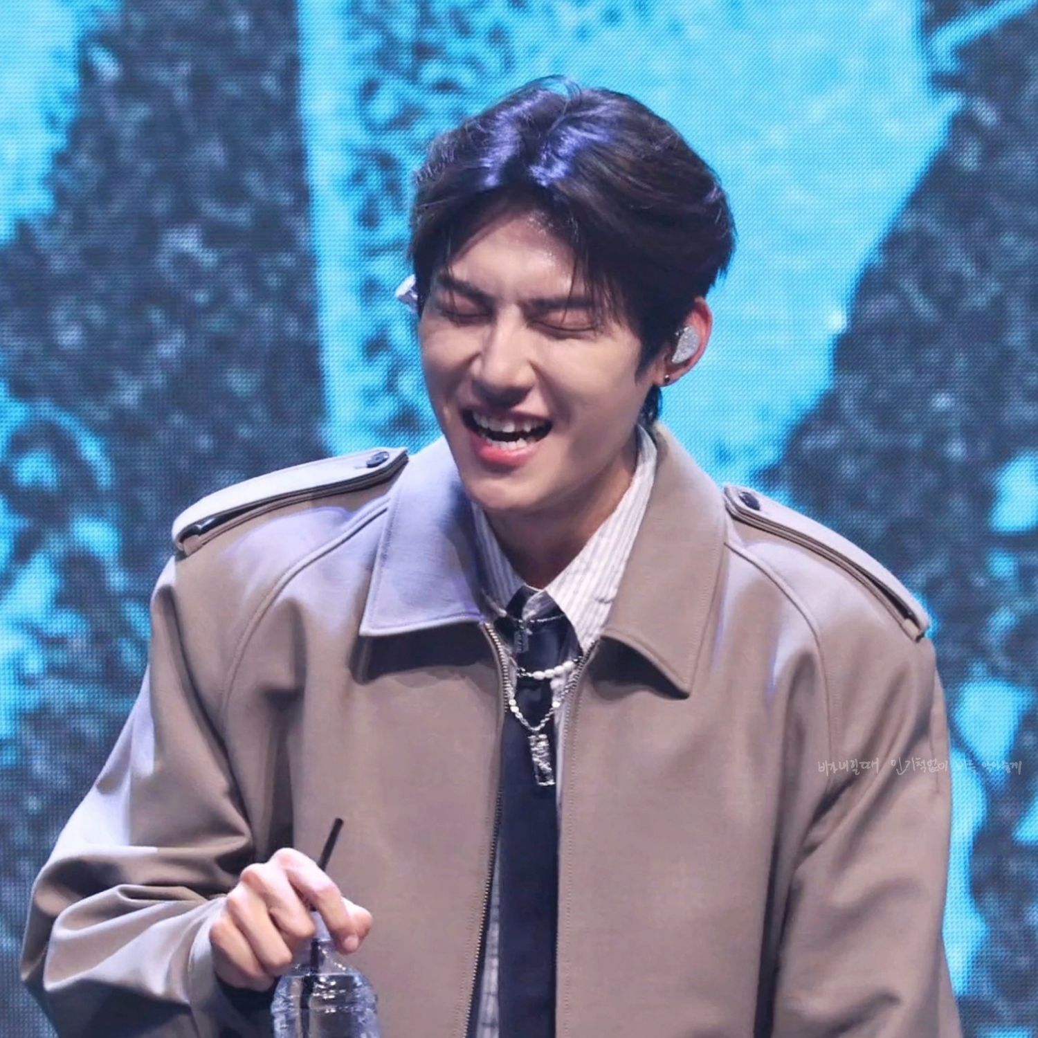 Latest photo of Park Woojin (AB6IX)