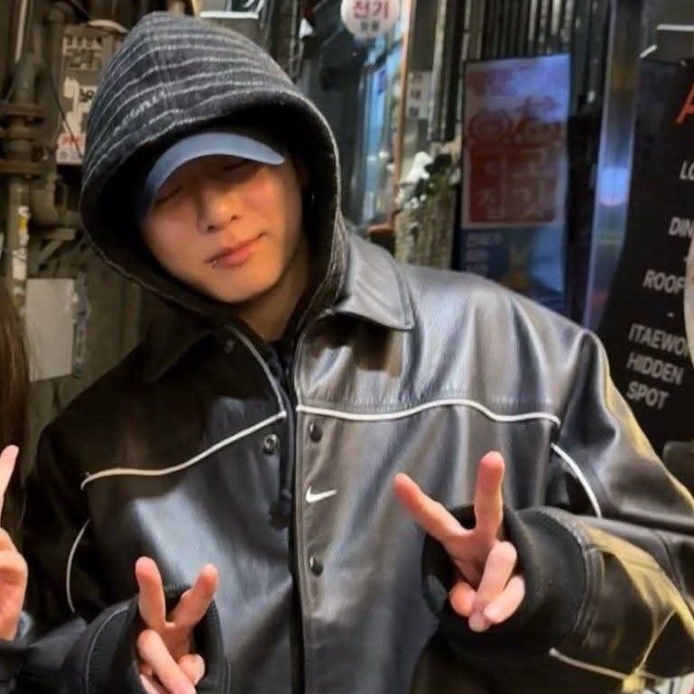 Potret di balik layar Jungkook (BTS)