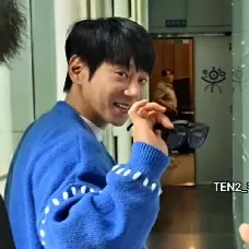 Behind-the-scenes cut of Hwang Chiyeol