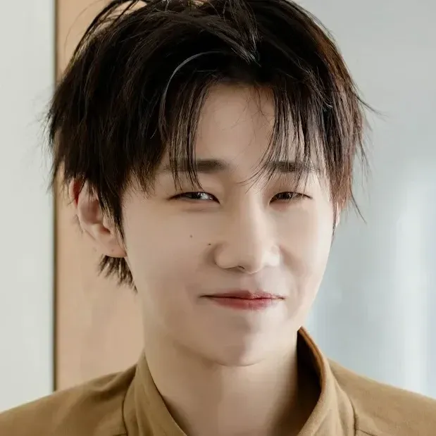 Behind-the-scenes cut of Sungkyu (INFINITE)